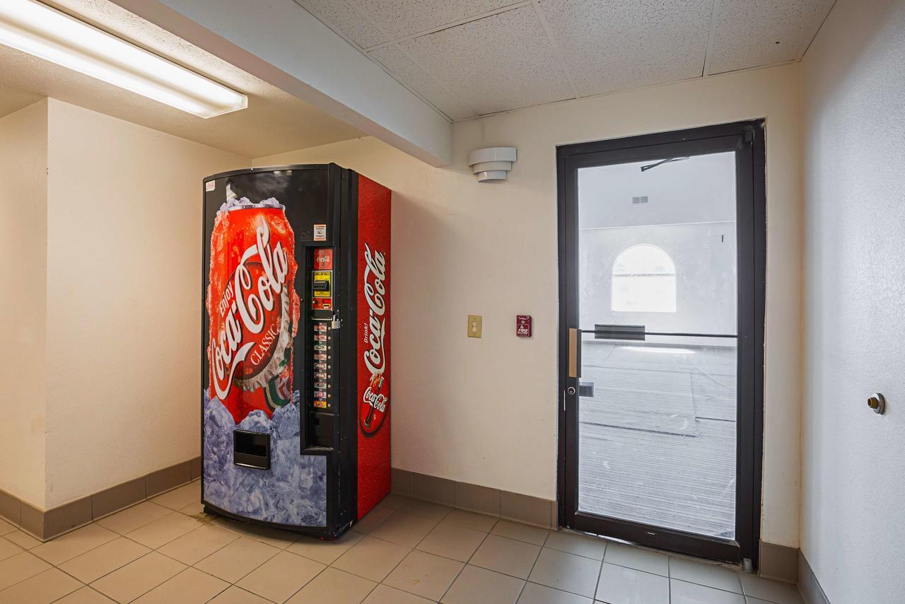 Motel 6 Omaha - Iat West Ngoại thất bức ảnh